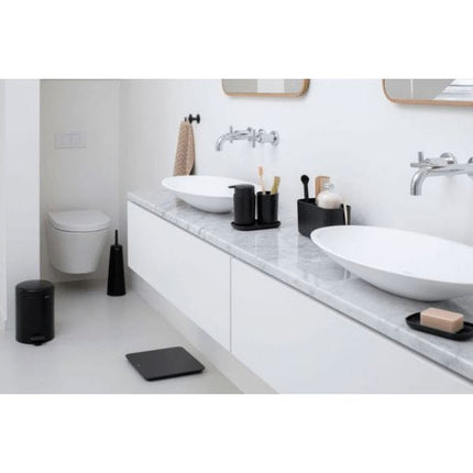 Brabantia ReNew Digital Bathroom Scales | Bathroom accessory | Napev