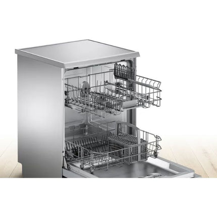 Bosch Series 4 free-standing dishwasher 60 cm Brushed steel SMS46DI00M at Napev GH