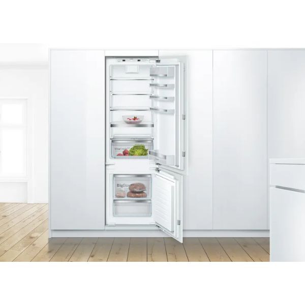 Bosch Series 6 Built-in Fridge-freezer 177.2 x 55.8 cm KIS87AF30O at Napev GH