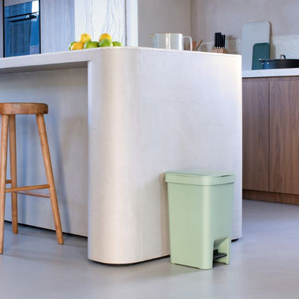 Brabantia StepUp Pedal Bin 16L at Napev GH