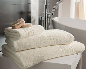 Hampton Hand Towel 50x80cm at Napev GH