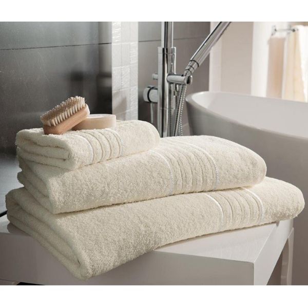 Hampton Hand Towel 50x80cm at Napev GH