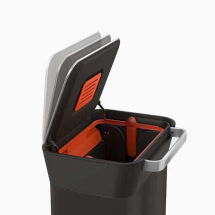 JosephJoseph Titan 30L Black Trash Compactor at Napev GH