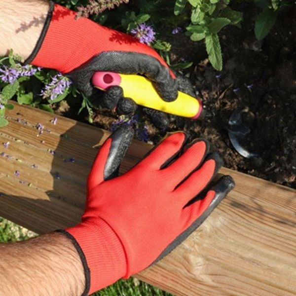 Kingfisher Rubber Grip Garden Gloves Large at Napev GH