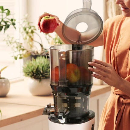 Kuvings AUTO10S Hands-Free Slow Juicer at Napev GH