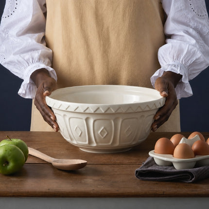 Mason Cash Colour Mix S12 Cream Mixing Bowl 29cm at Napev GH
