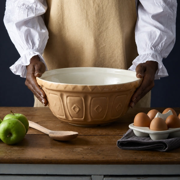 Mason Cash Original Cane S12 Mixing Bowl 29cm at Napev GH