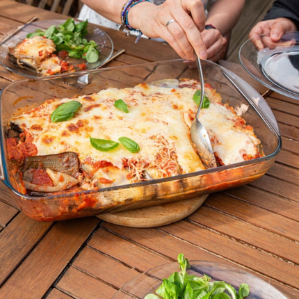 Pyrex Classic 35cm Rectangular Roaster at Napev GH