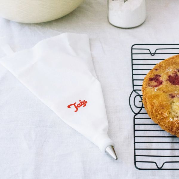 Tala Icing Bag Set with 6 Nozzles at Napev GH